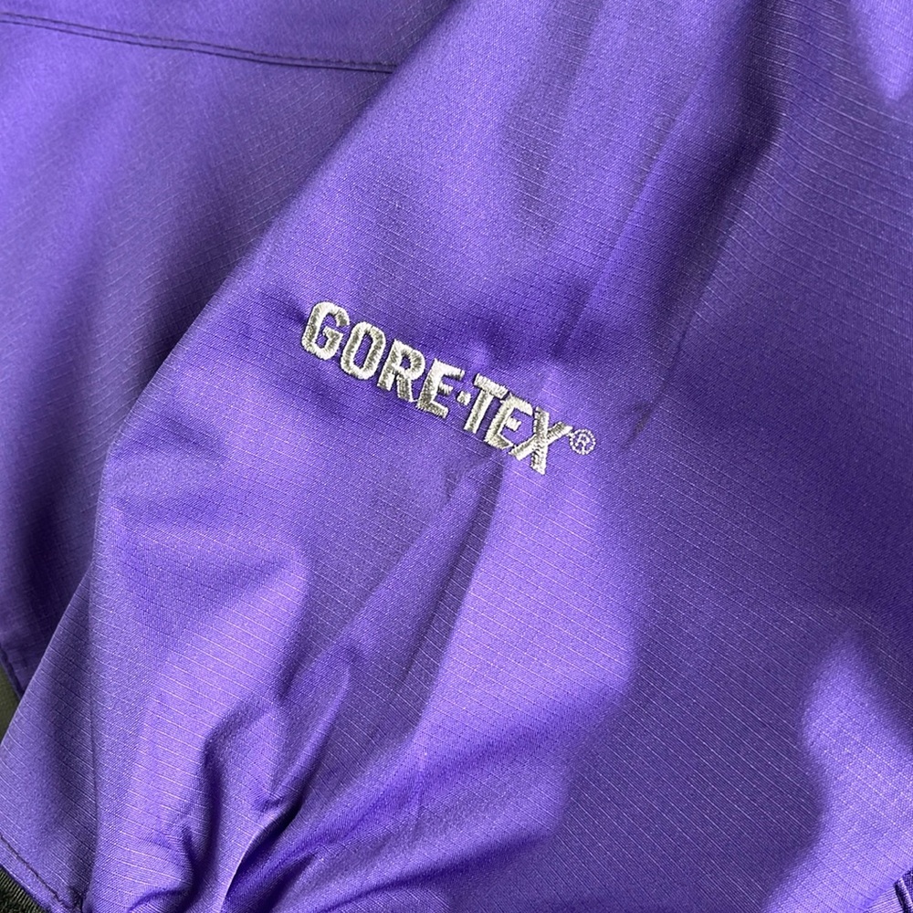 The North Face Vintage Summit Series Gore-Tex Jacket Waterproof Purple XL - Picture 9 of 16